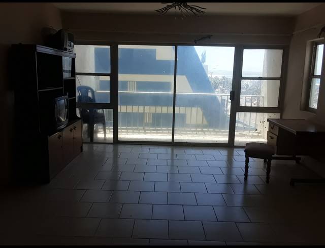 3 BEDROOM FLAT FOR SALE IN SOUTH BEACH